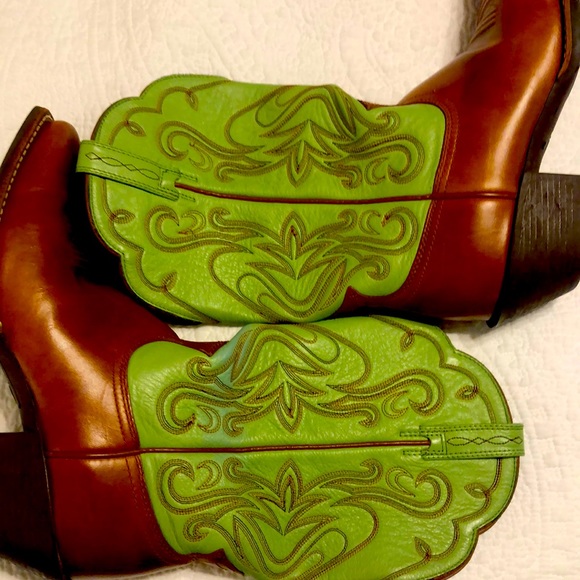 Ariat boots - Picture 1 of 4